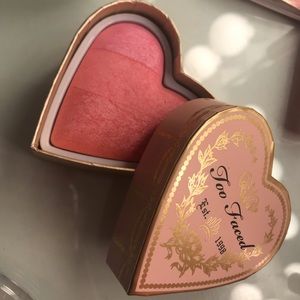 Too Faced Sweetheart Blush